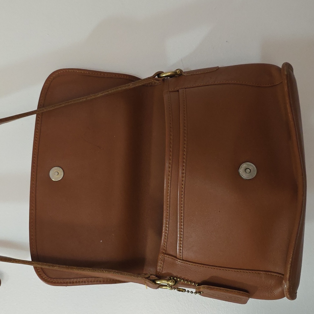 Coach Brown Leather Crossbody Bag with Gold Hardware - Picture 6 of 12